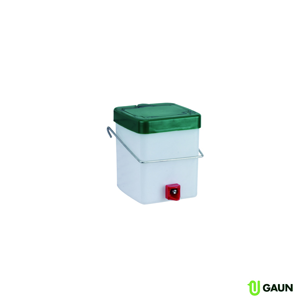 Bebedero con chupete horizontal 0,5 l.