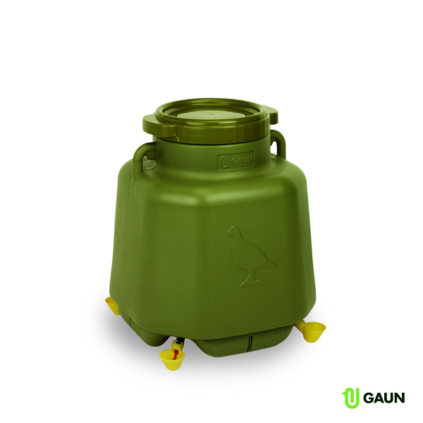 Bebedero plástico campo con cazoleta 40 l.